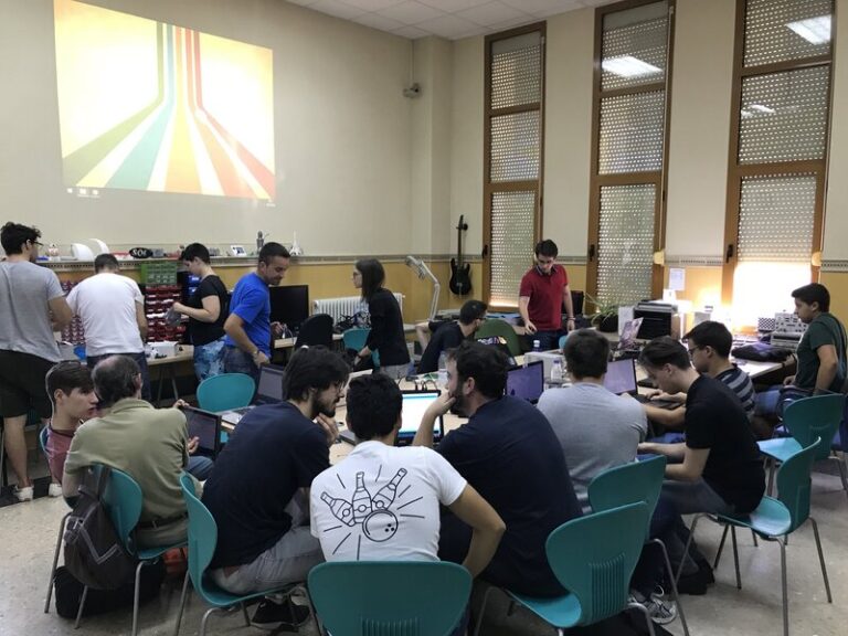 DohEtI0XUAEzwsS 768x576